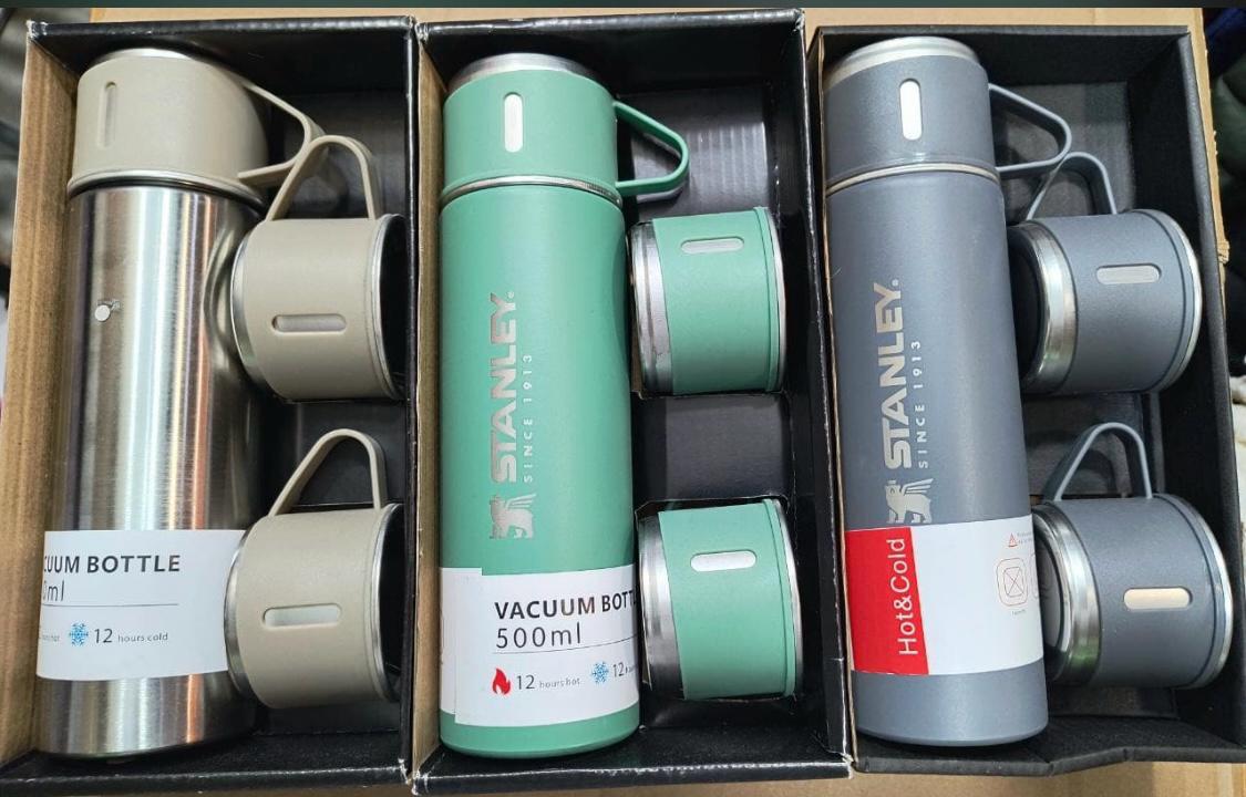 TERMO 500ML COPIA STANLEY CON 3 TAZAS