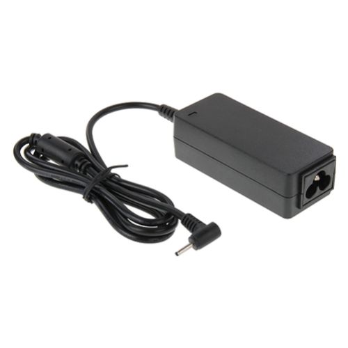 CARGADOR NETBOOK ASUS 2.5 X 0.7 40

100-240V~1.0A,50-60H
VOLTAGE: 19V
CURRENT: 2.1A
POWER: 40W
WEIGHT( ADAPTER ONLY ) :150G
DIMENSION( MAIN BODY ) :90.42 X 25.81 X 35.89MM
ORIGINAL 
